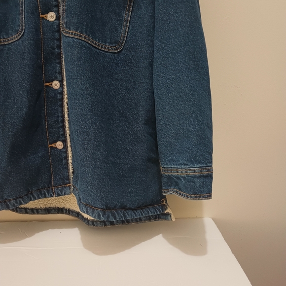 Old Navy Women's Sherpa Lined Denim Jacket Size (XLP) XLarge Petite - Picture 7 of 16